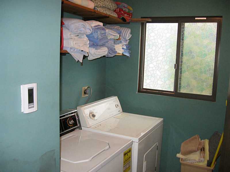 15 Brant Road South South Kingstown, RI 02879 - Photo 17 of 22 Laundry Room.