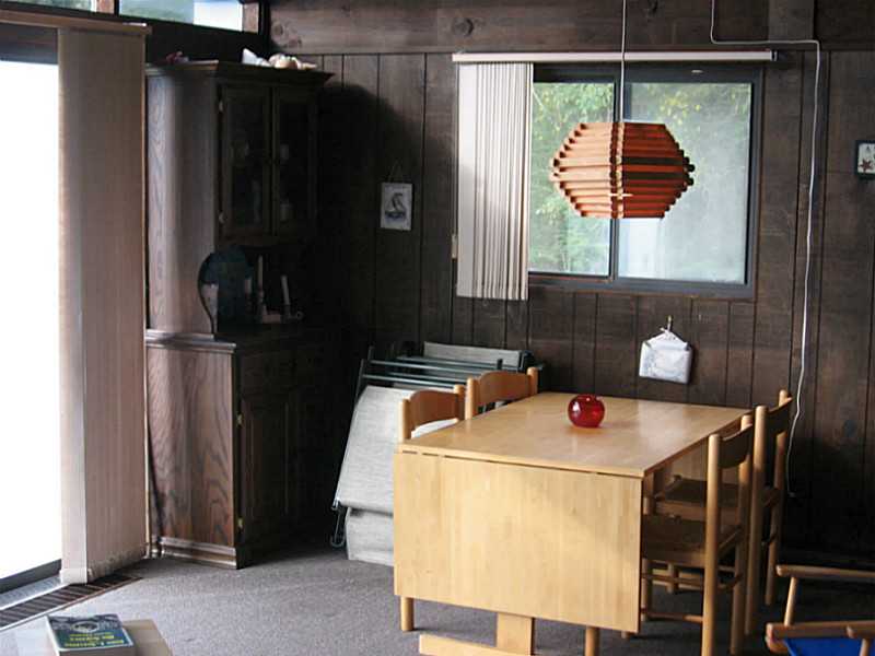 15 Brant Road South South Kingstown, RI 02879 - Photo 8 of 22 Dining Area.