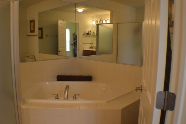766 Oak Hollow Road Crystal Lake, IL 60014 - Photo 15 of 20