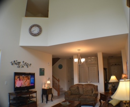 766 Oak Hollow Road Crystal Lake, IL 60014 - Photo 3 of 20