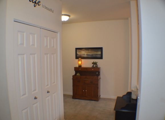 766 Oak Hollow Road Crystal Lake, IL 60014 - Photo 9 of 20