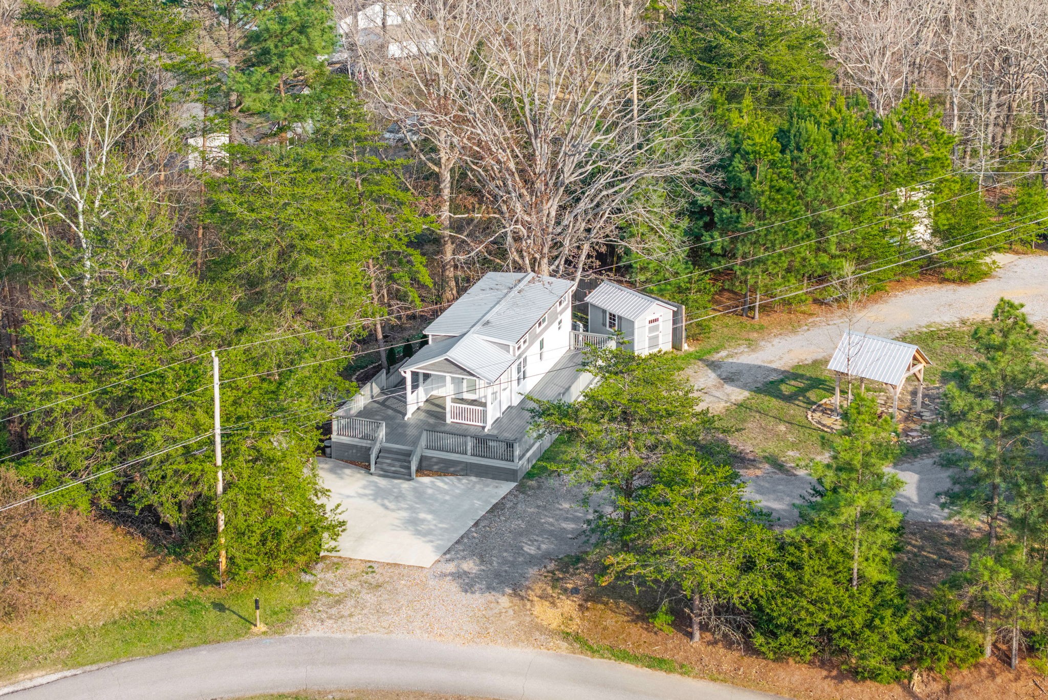 102 Thomas Road Dover, TN 37058 - Photo 11 of 79