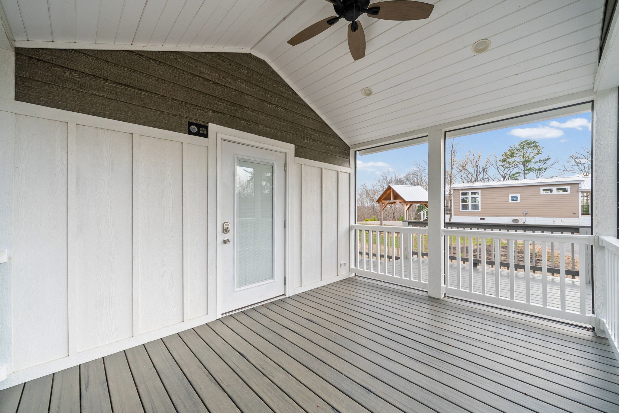 102 Thomas Road Dover, TN 37058 - Photo 52 of 79