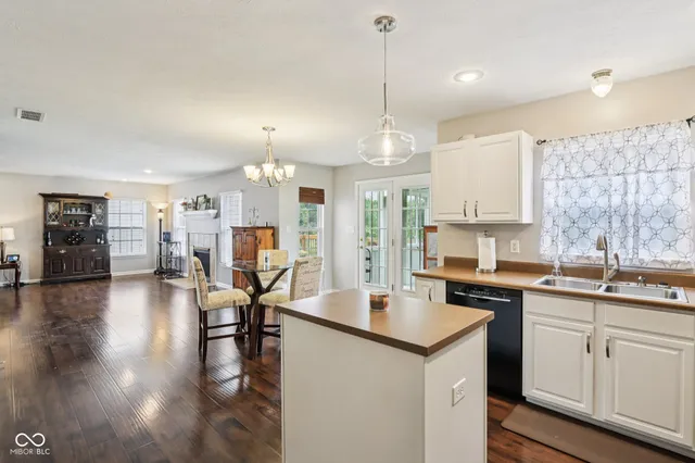 $372,900 | 2879 Bluewood Way, Plainfield, IN 46168