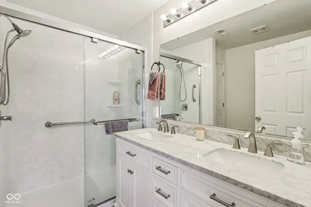 $372,900 | 2879 Bluewood Way, Plainfield, IN 46168