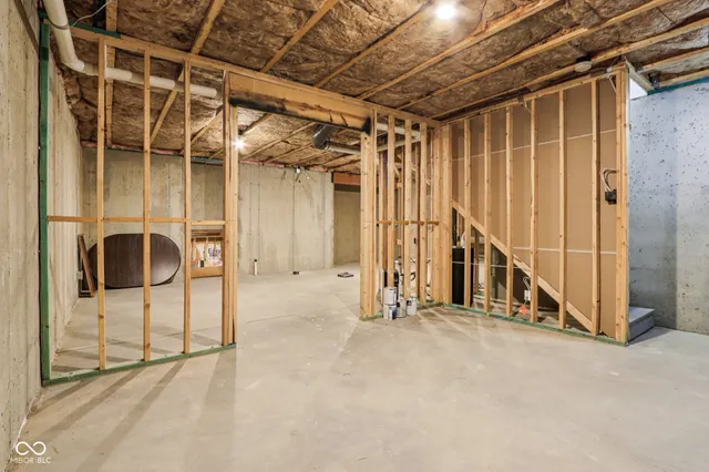 $372,900 | 2879 Bluewood Way, Plainfield, IN 46168