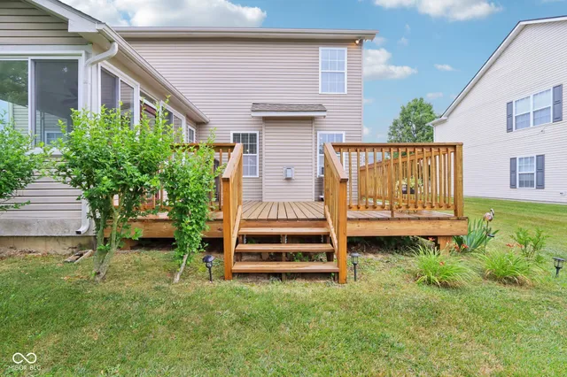 $372,900 | 2879 Bluewood Way, Plainfield, IN 46168