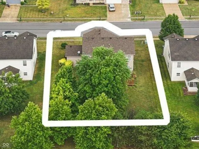 $372,900 | 2879 Bluewood Way, Plainfield, IN 46168