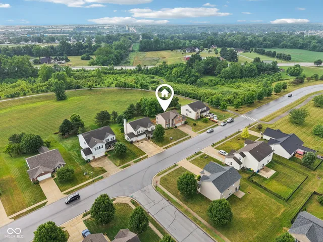 $372,900 | 2879 Bluewood Way, Plainfield, IN 46168