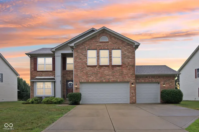 $369,900 | 2879 Bluewood Way, Plainfield, IN 46168