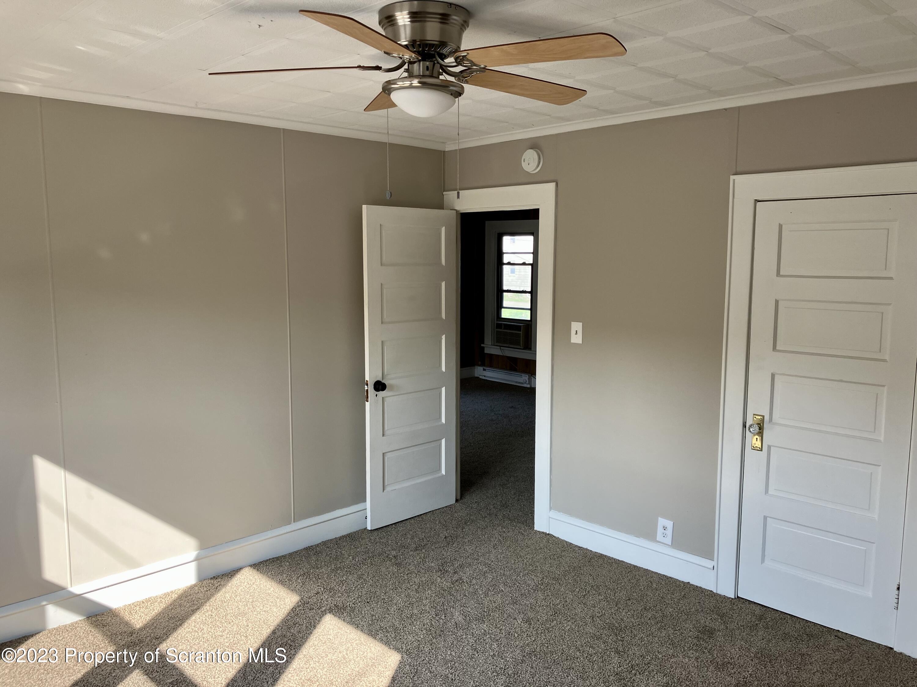 532 Prospect Avenue Scranton, PA 18505 - Photo 17 of 26