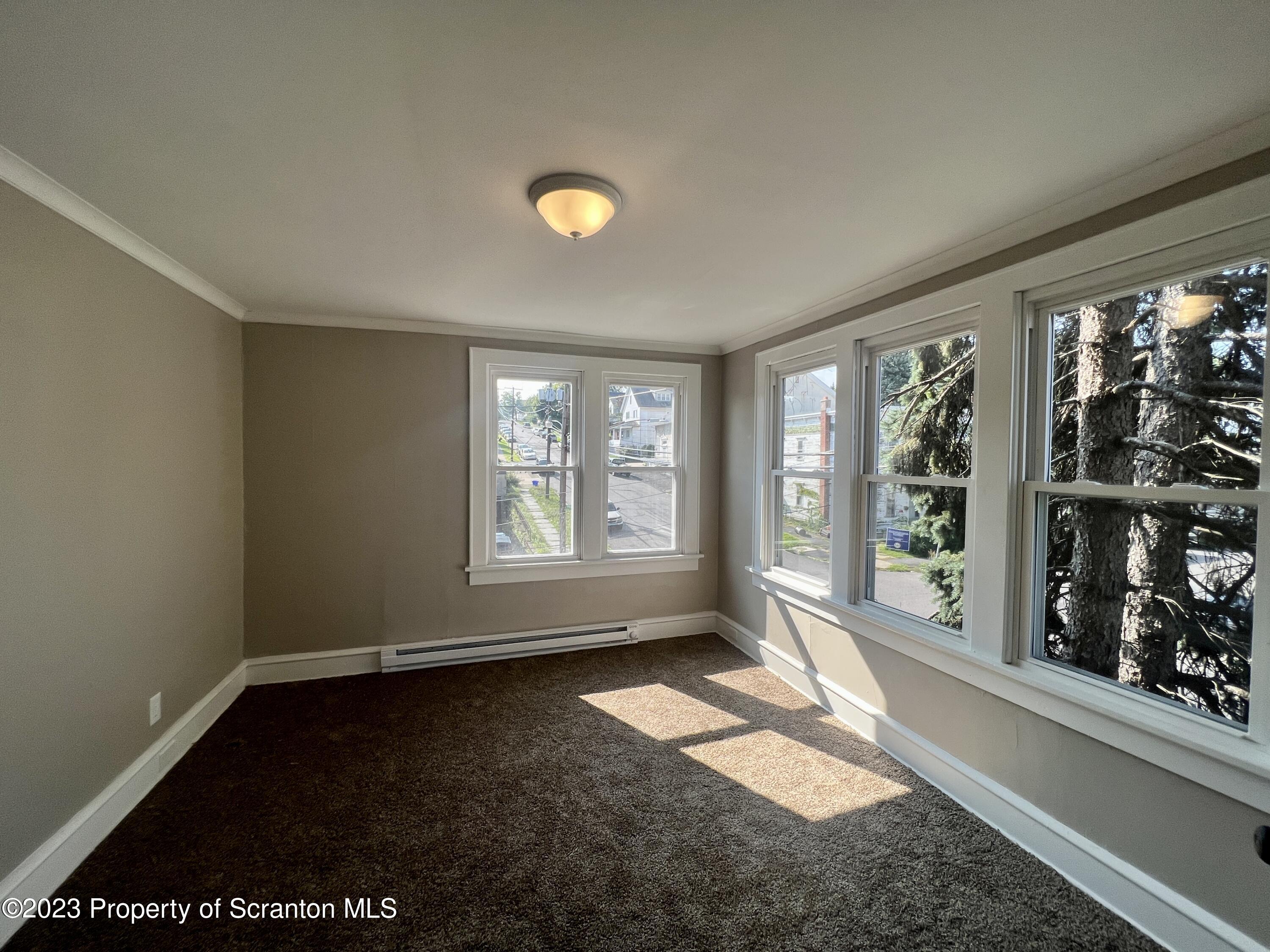 532 Prospect Avenue Scranton, PA 18505 - Photo 8 of 26