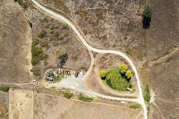 $1,649,888 | 7080 Gravenstein Highway, Cotati, CA 94931