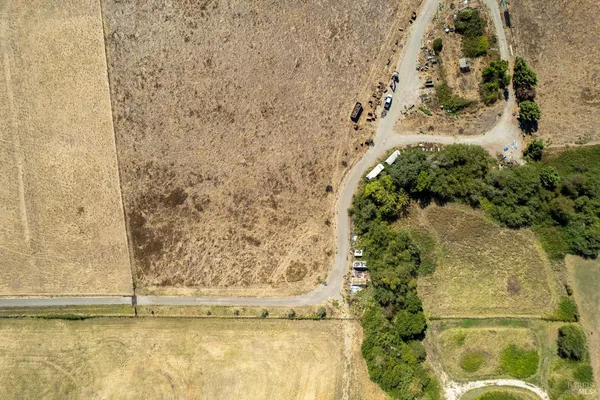 $1,649,888 | 7080 Gravenstein Highway, Cotati, CA 94931