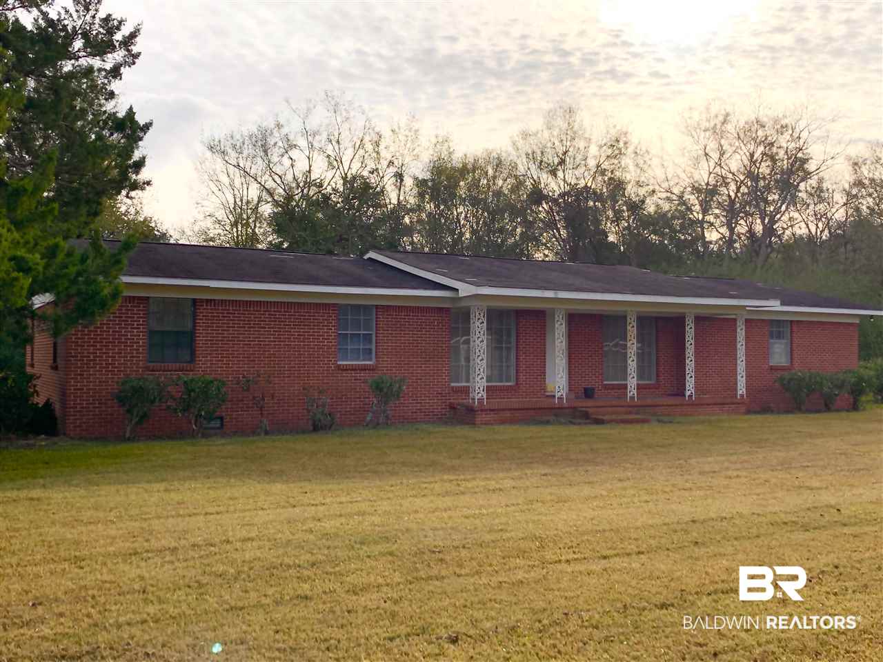 911 South Juniper Street Foley, AL 36535 - Photo 1 of 30