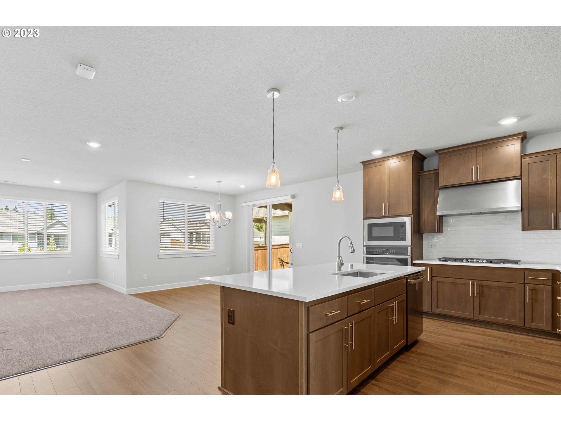 4916 South 16th Drive Ridgefield, WA 98642 - Photo 5 of 39 Gallery Image 5
