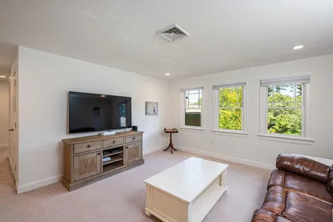 $2,700,000 | 95 Black Rock Drive, Hingham, MA 02043