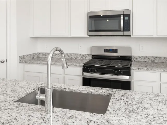 $462,990 | 4694 Sugarcane Street, Johnstown, CO 80534