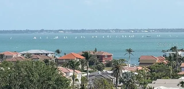 $1,100,000 | 1050 Longboat Club Road, Unit 903, Longboat Key, FL 34228