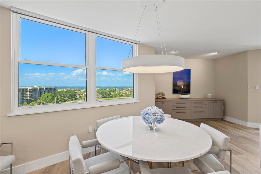 1050 Longboat Club Road, Unit 903 Longboat Key, FL 34228 - Photo 15 of 91