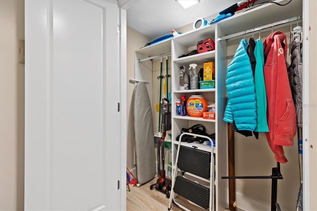 1050 Longboat Club Road, Unit 903 Longboat Key, FL 34228 - Photo 41 of 91