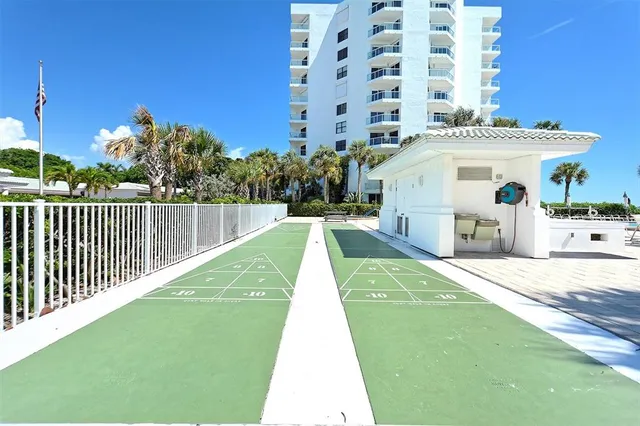 $1,100,000 | 1050 Longboat Club Road, Unit 903, Longboat Key, FL 34228