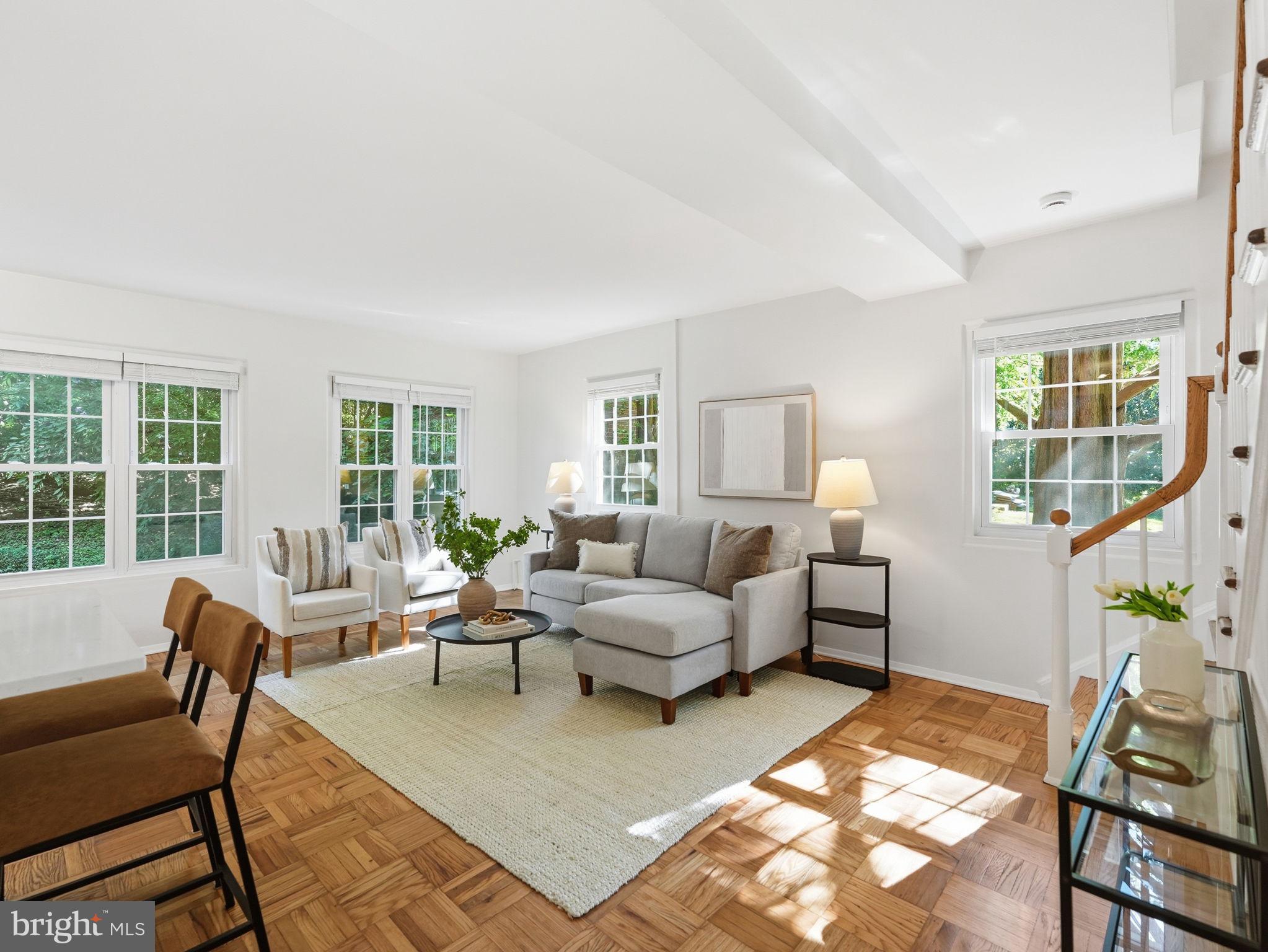 1661 Preston Road Alexandria, VA 22302 - Photo 3 of 25