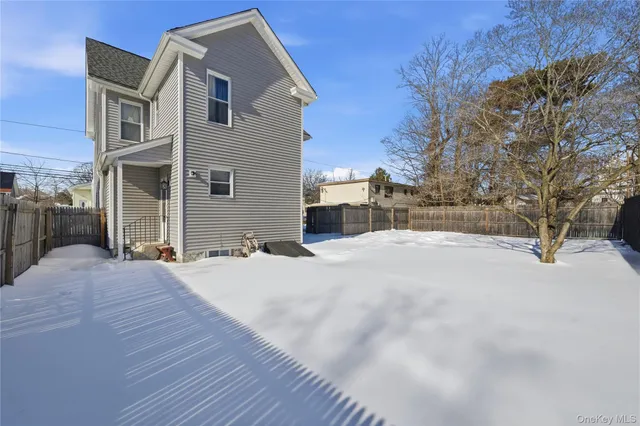 $3,200 | 163 Ketcham Avenue, Amityville, NY 11701