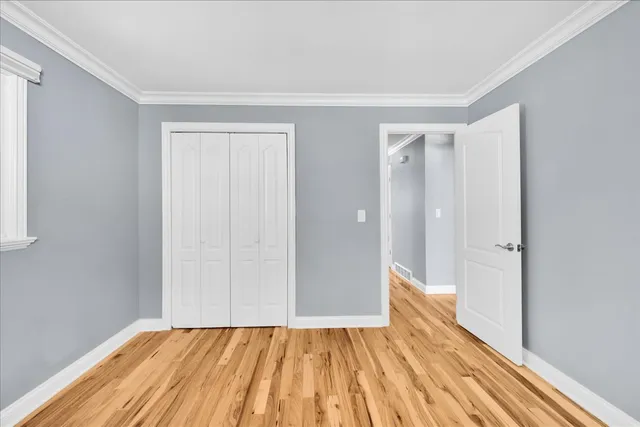 $550,001 | 1427 Busse Road, Mount Prospect, IL 60056