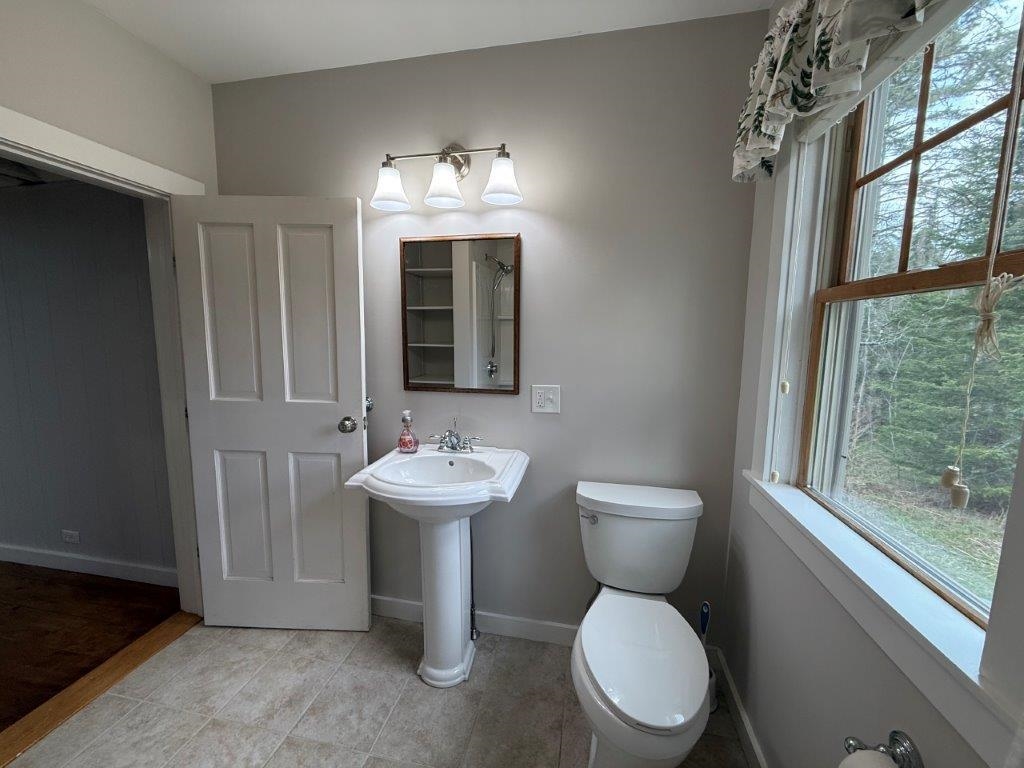 232 River Road Canaan, NH 03741 - Photo 16 of 57
