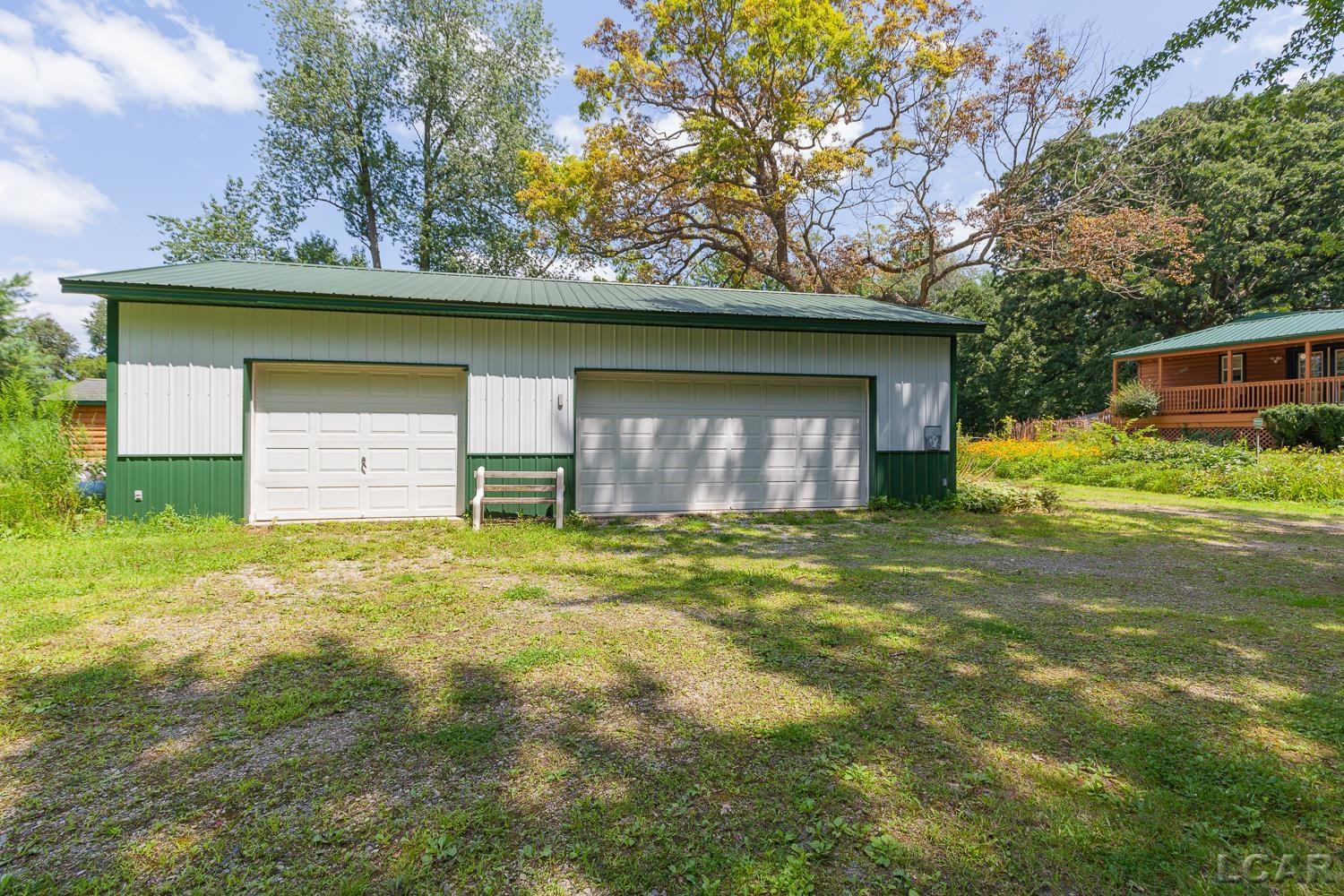 15816 Sanford Road Addison, MI 49220 - Photo 6 of 63 50184078-fb49ae8e-6317-4d27-af0a-21098edf2ff9.JPG