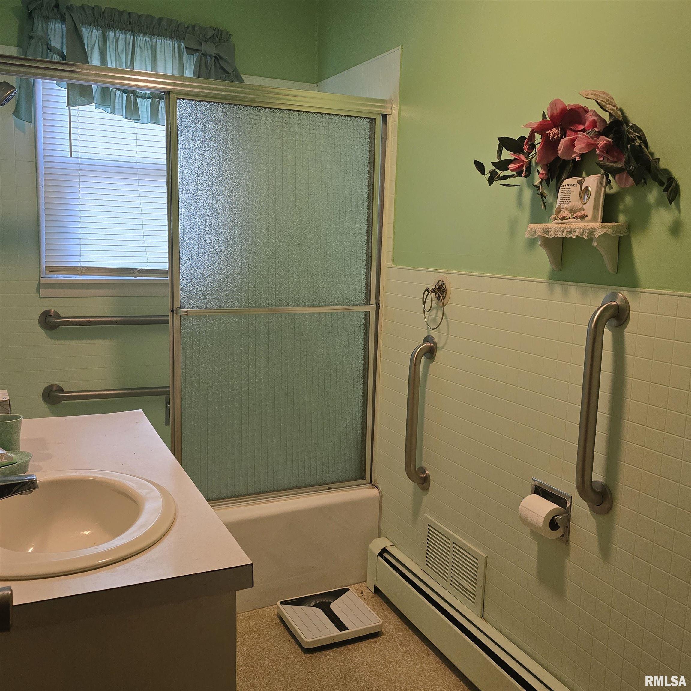 1317 West Cherry Street Herrin, IL 62948 - Photo 10 of 17