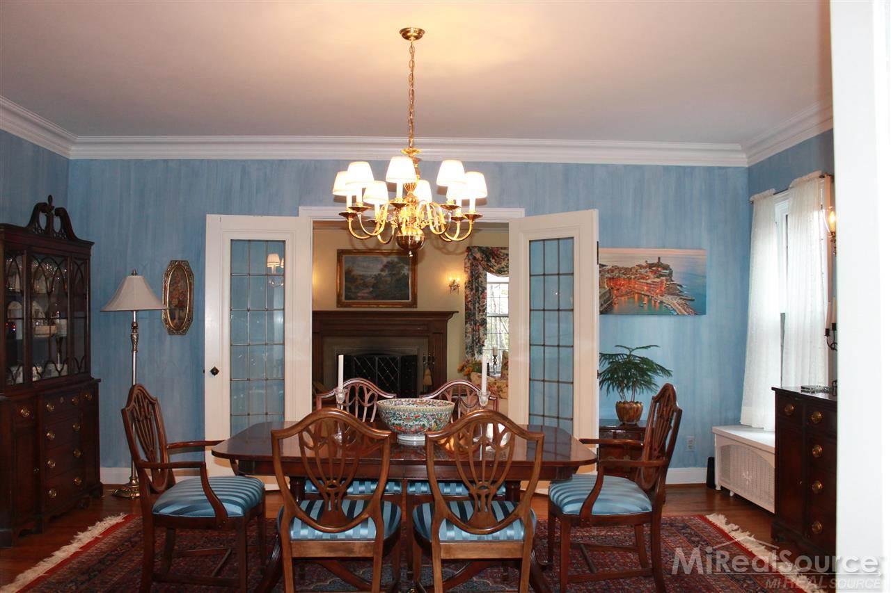 1021 Yorkshire Road Grosse Pointe Park, MI 48230 - Photo 14 of 54