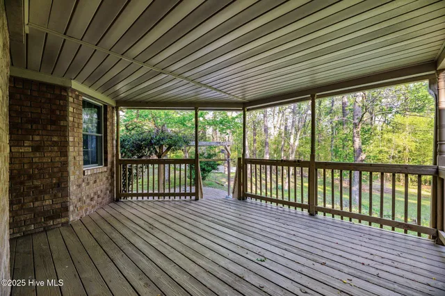 $2,100 | 131 Norbury Drive, New Bern, NC 28562