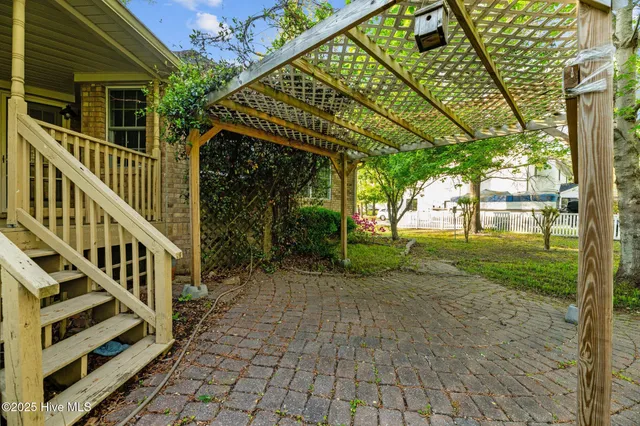 $2,100 | 131 Norbury Drive, New Bern, NC 28562