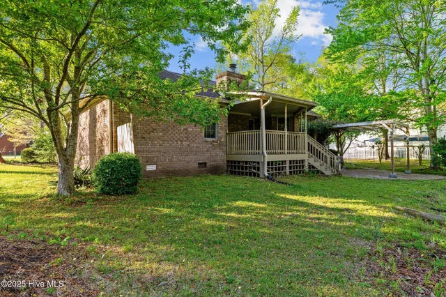 $2,100 | 131 Norbury Drive, New Bern, NC 28562