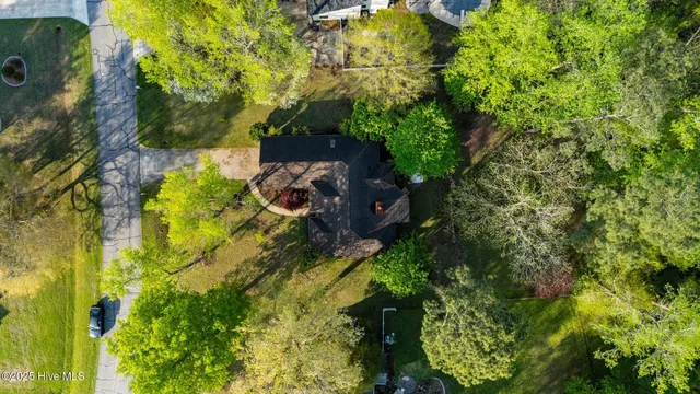 $2,100 | 131 Norbury Drive, New Bern, NC 28562