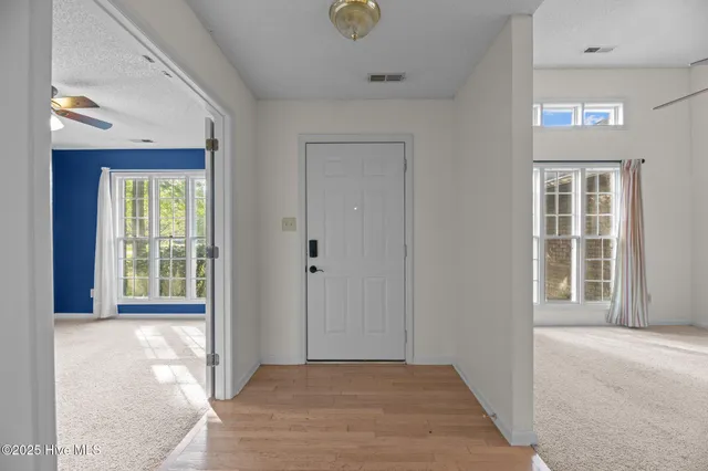 $2,100 | 131 Norbury Drive, New Bern, NC 28562