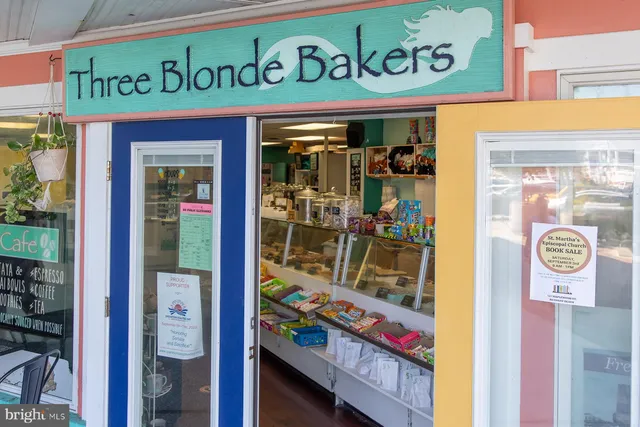 $458,000 | 232 B October Glory Avenue, Ocean View, DE 19970