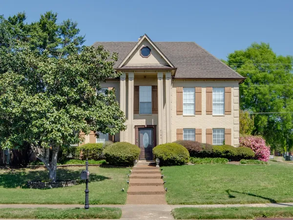 $300,000 | 8794 Overcup Oaks Drive, Memphis, TN 38018
