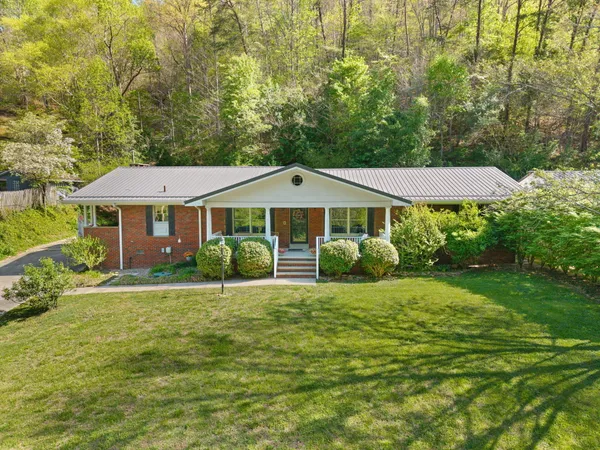 $265,000 | 191 Armory Road, Prestonsburg, KY 41653