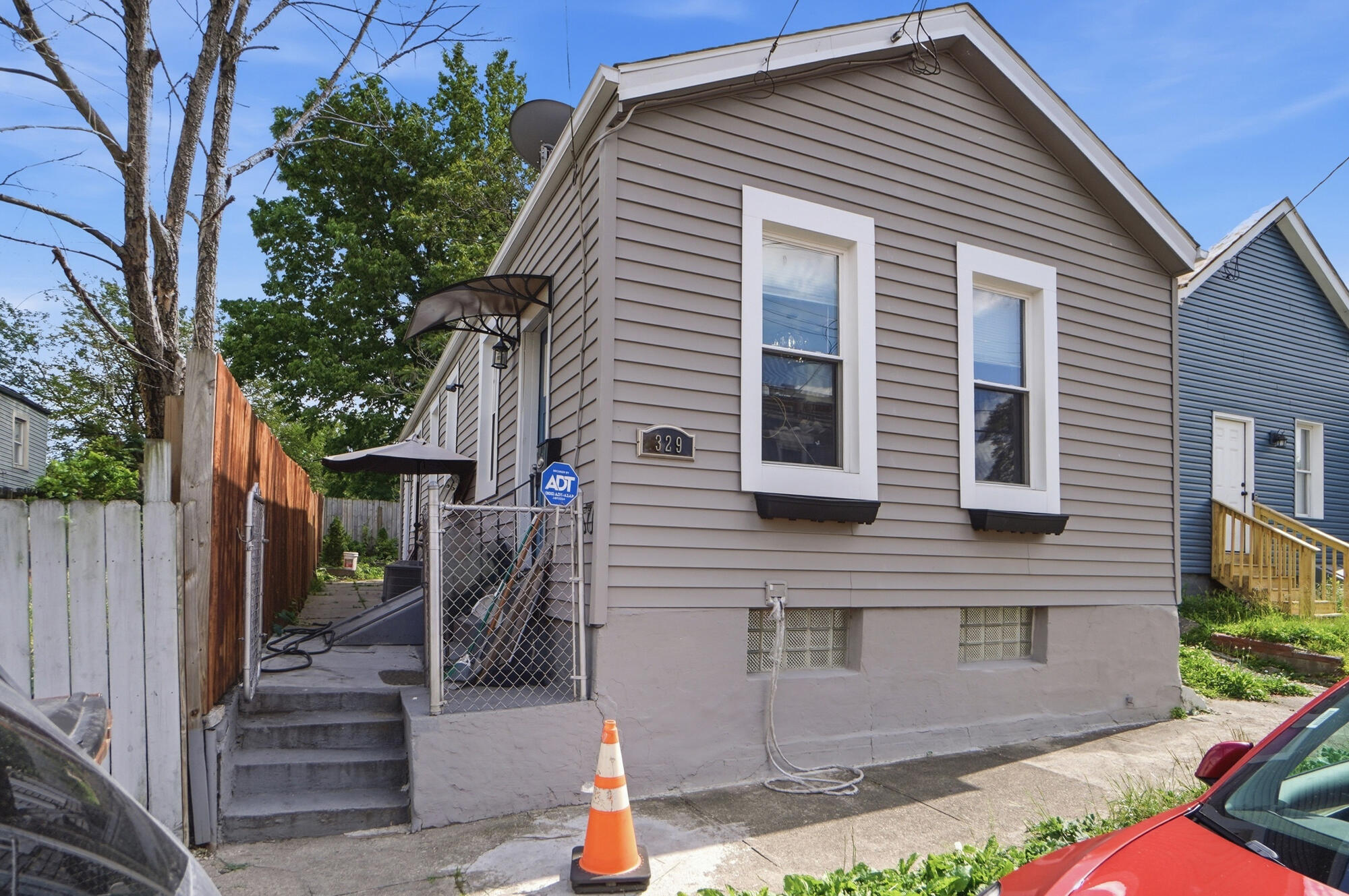 329 Bush Street Covington, KY 41011 - Photo 2 of 19
