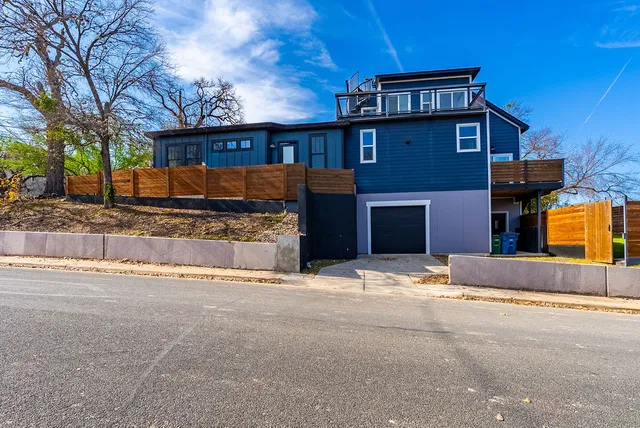 $4,500 | 2016 Peoples Street, Austin, TX 78702