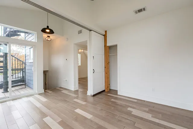 $4,500 | 2016 Peoples Street, Austin, TX 78702