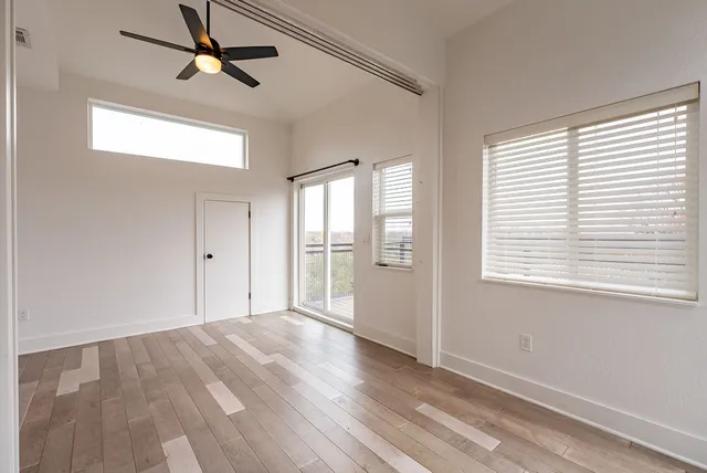 $4,500 | 2016 Peoples Street, Austin, TX 78702