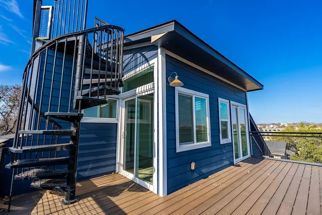 $4,500 | 2016 Peoples Street, Austin, TX 78702