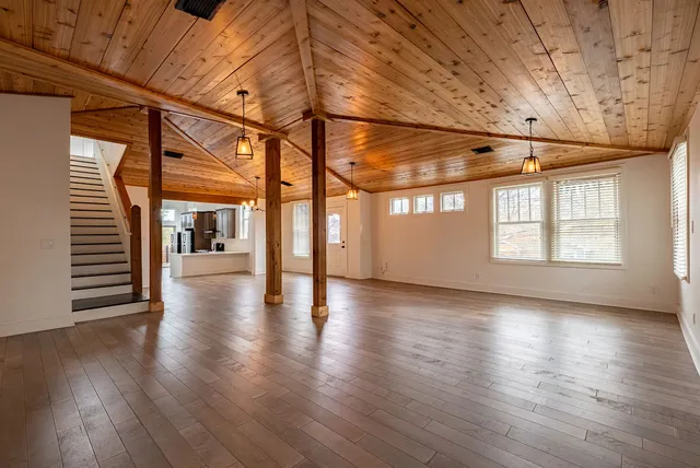 $4,500 | 2016 Peoples Street, Austin, TX 78702