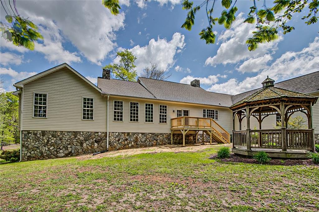 9015 Racine Road Pleasant Garden, NC 27313 - Photo 25 of 30 Exterior back