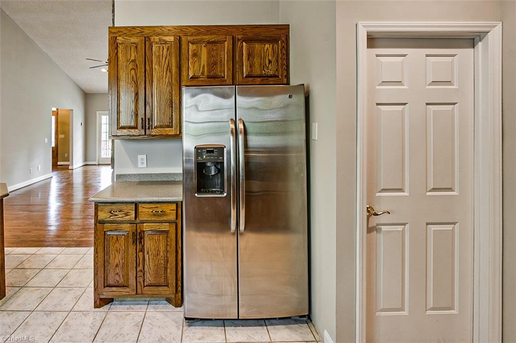 9015 Racine Road Pleasant Garden, NC 27313 - Photo 8 of 30 Kitchen, all appliances remain