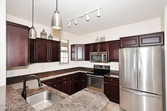 $4,995 | 20801 North 90th Place, Unit 170, Scottsdale, AZ 85255